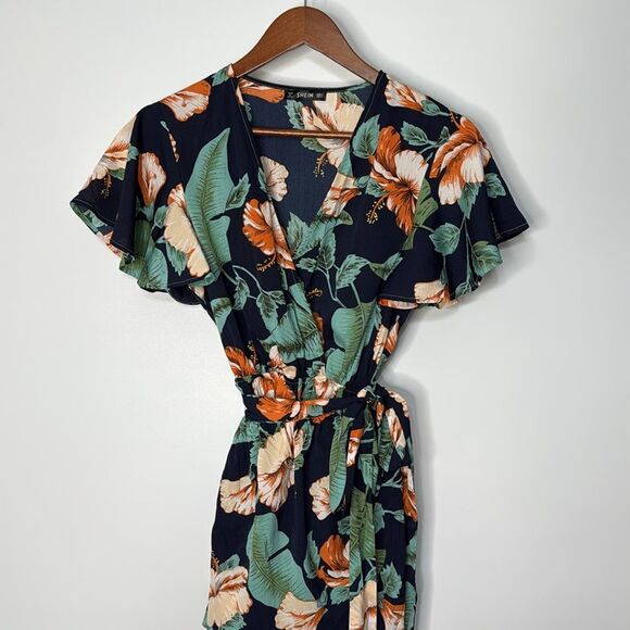 SHEIN Palm Leaf Print Surplice Romper Size Small - Picture 3 of 10